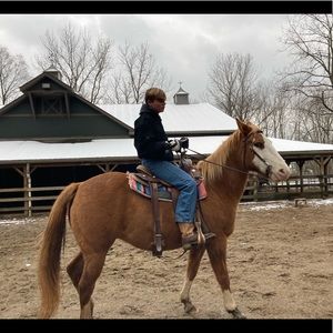 Meet your Posher, Eric